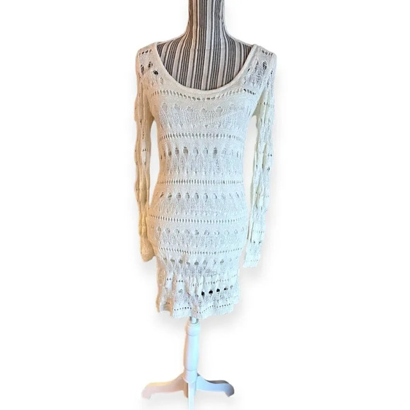 STRADIVARIUS | Vanilla | SHORT OPEN-KNIT DRESS - Picture 3 of 9